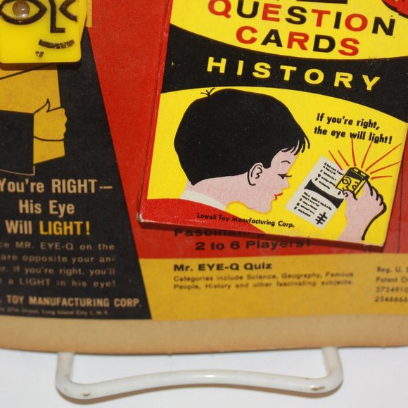 1950's Mr. Eye-Q Question Cards Plus Eye Light Lowell Toy Mfg. Co. NEW ON CARD - Picture 3 of 4
